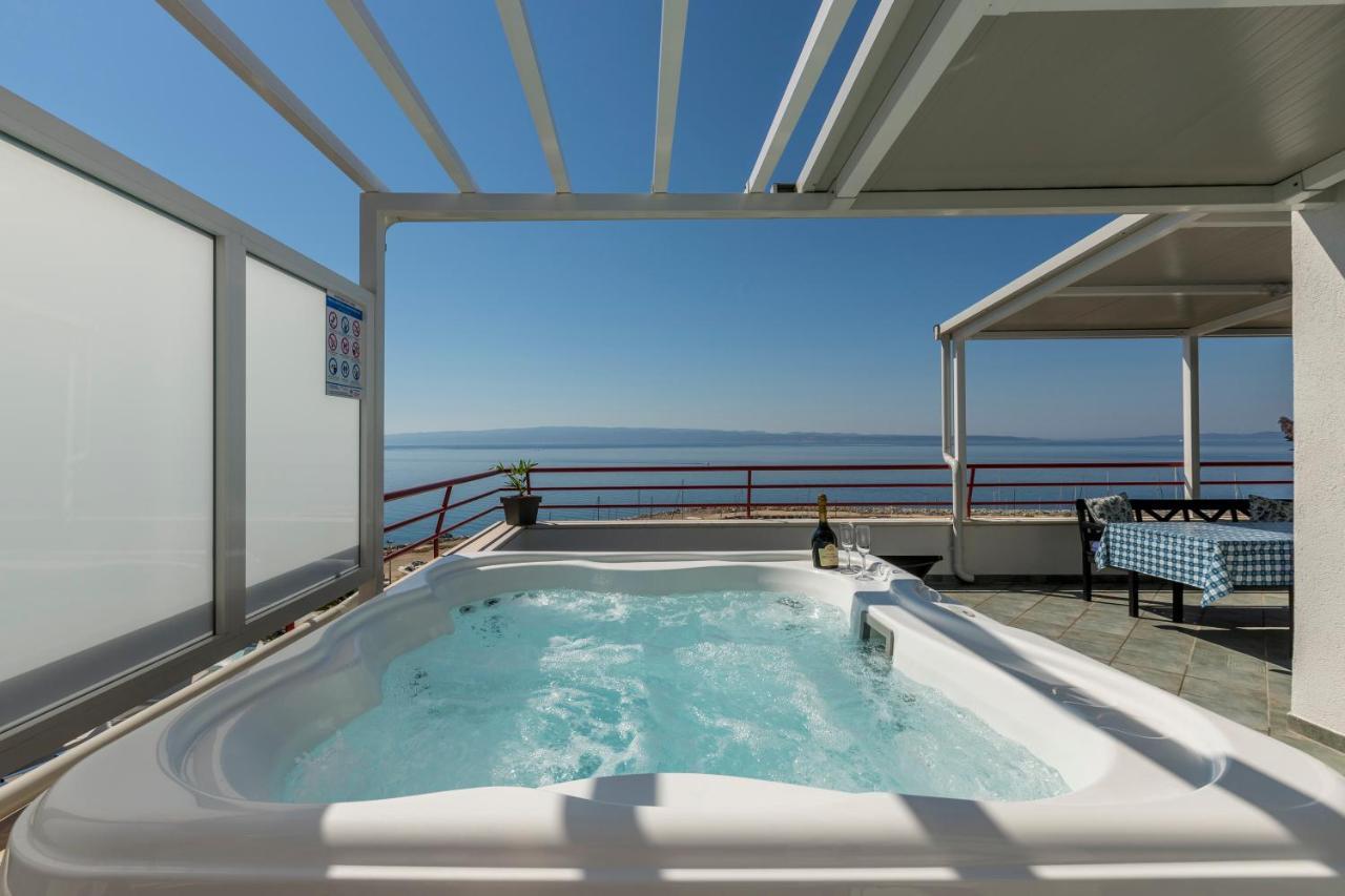 Seaside Penthouse With Hot Tub Sky Living Lejlighed Split Eksteriør billede